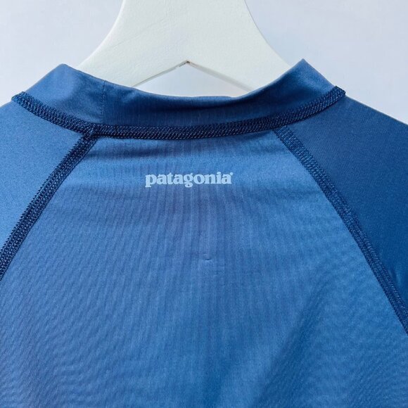 ❤️ Patagonia rash guard top in 2 tones blue size S A74 - Picture 5 of 9